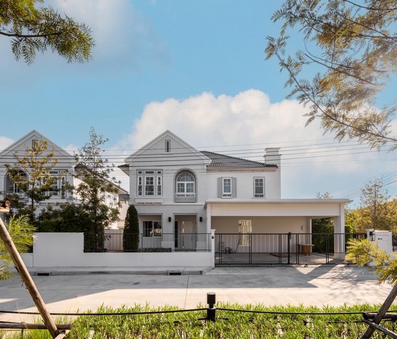 ขายพร้อมผู้เช่า บ้านเดี่ยว 2ชั้น Villagio3 ศรีนครินทร์-บางนา 84 ตรว 227 ตรม แปลงมุม หน้าสวนวิวเลค